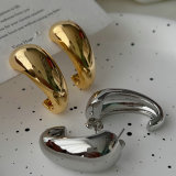 Metal chunky earrings