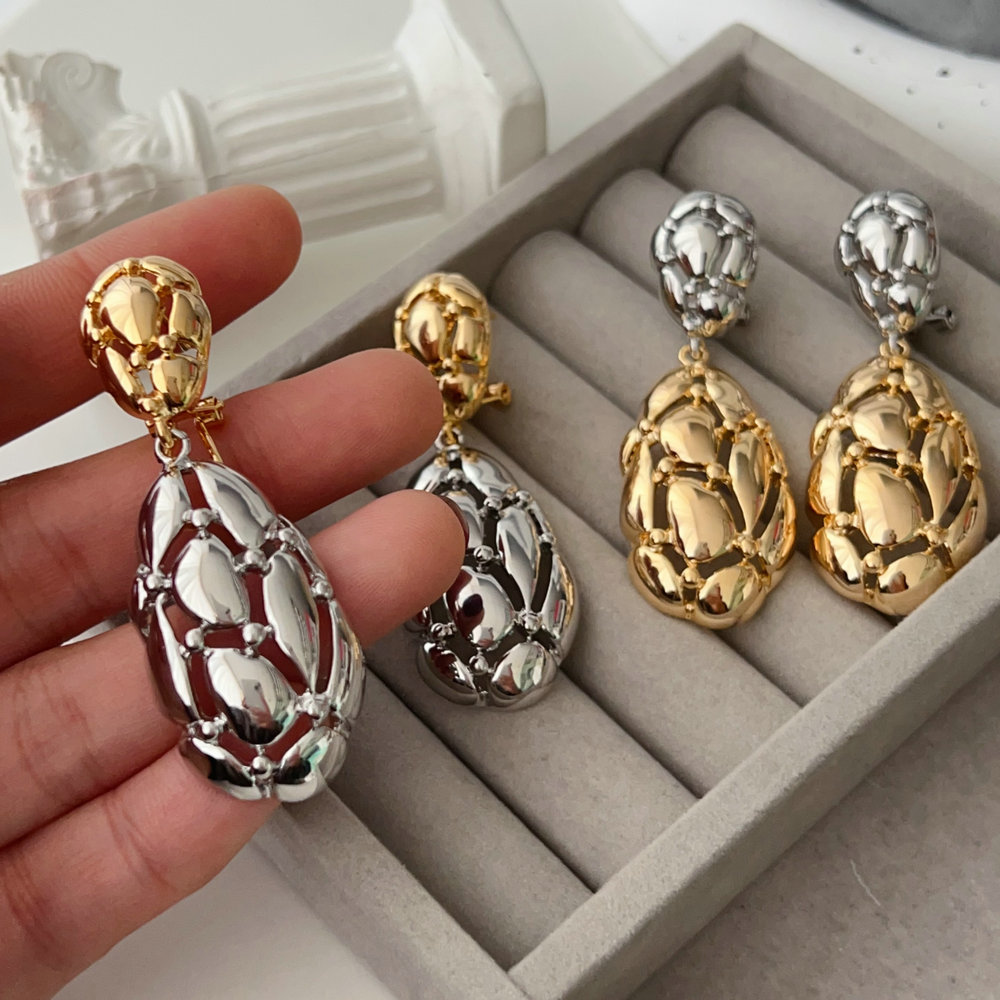 Gold and silver color mix water drop earrings