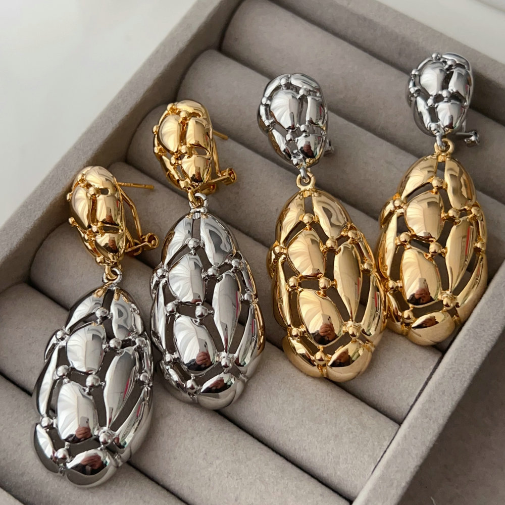 Gold and silver color mix water drop earrings