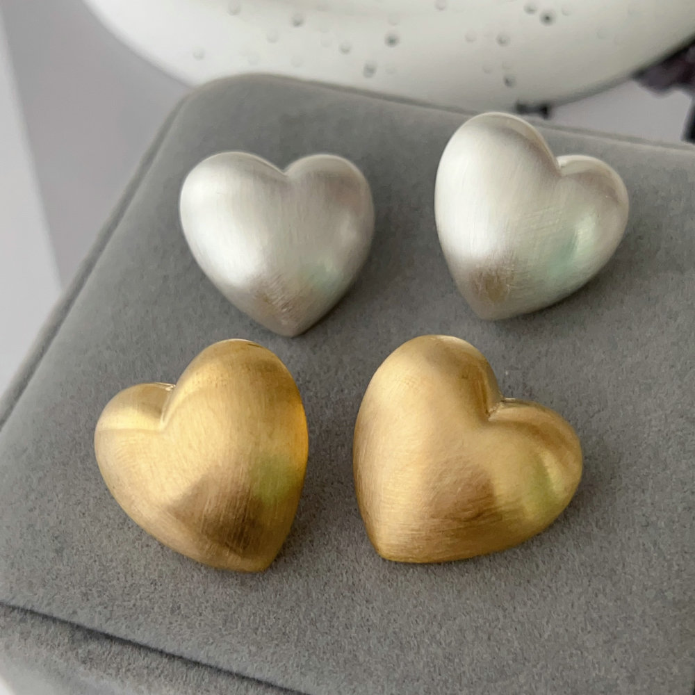 Brushed metal heart earrings