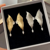 Wing earrings