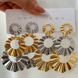 Chunky fan earrings