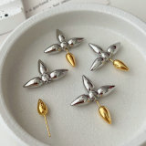 Metal lv flower earrings