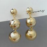 Ball earrings