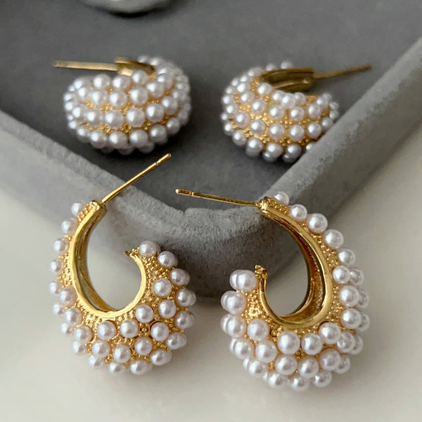 Pearl earrings