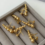 Ball earrings