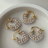 Triangle pearl earrings