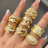 Chunky zircon ring