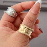 S shape ring