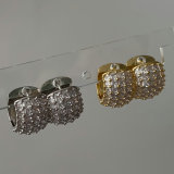 Basic zircon hoop