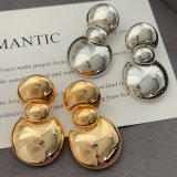 Metal round chunky earrings