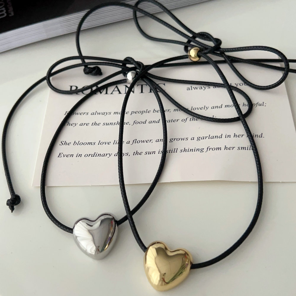 Heart black cord necklace