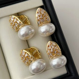 Basic zircon pearl earrings