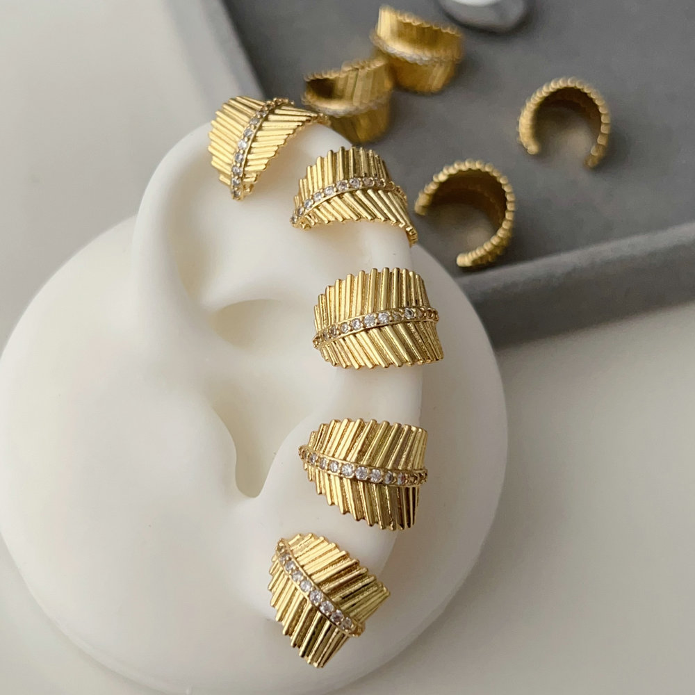 Leaf ear cuff ( pairs )