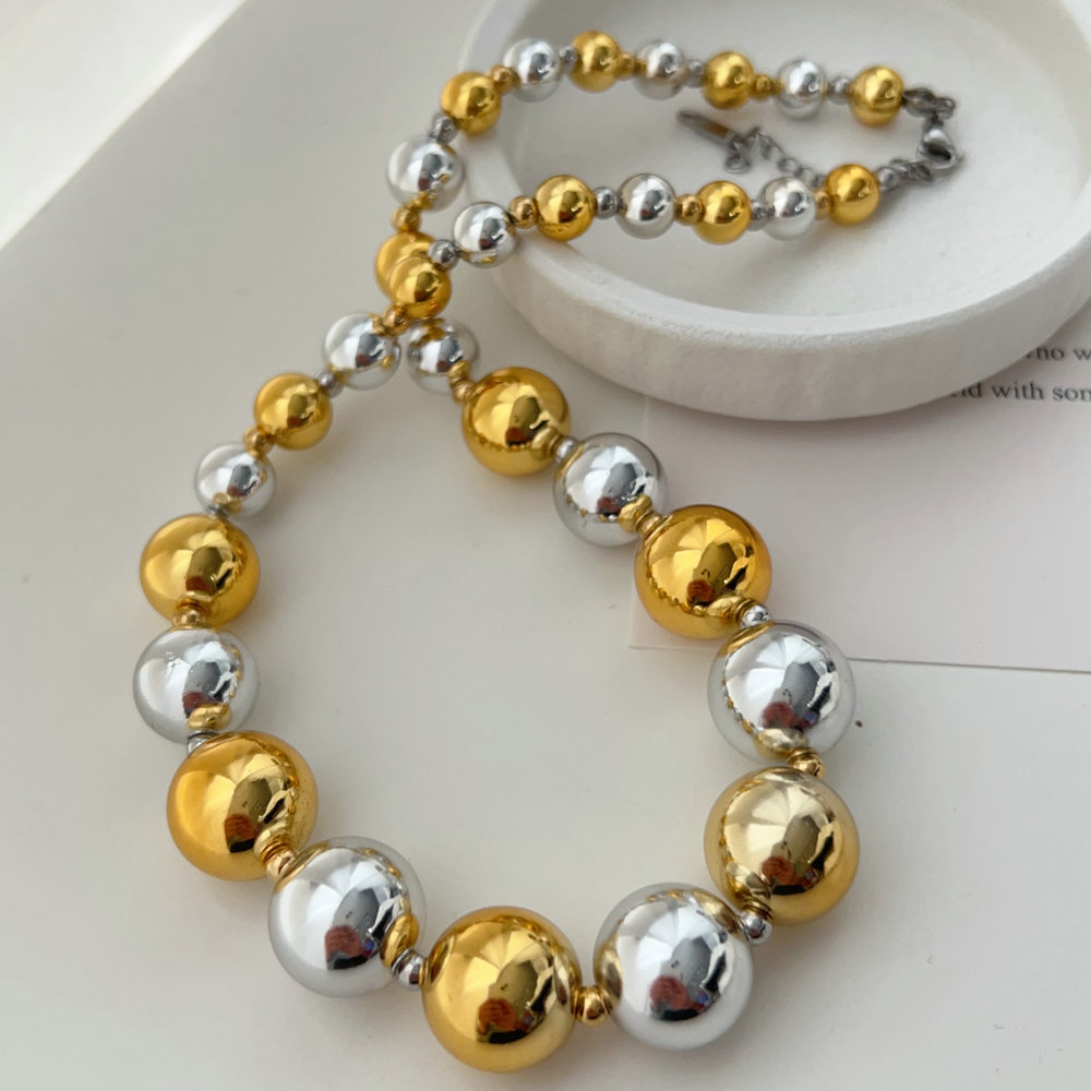 CCB bead ball necklace