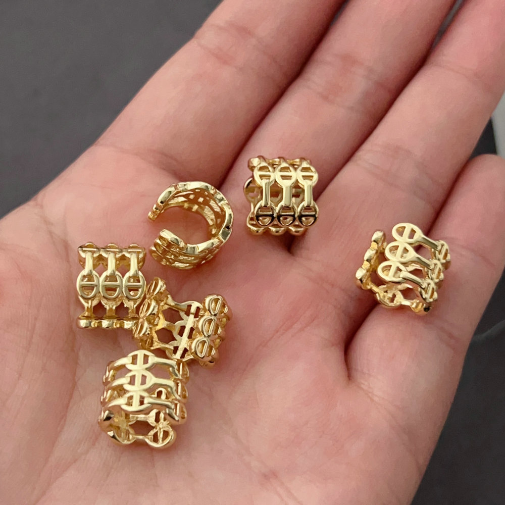 Metal ear cuff ( pairs )