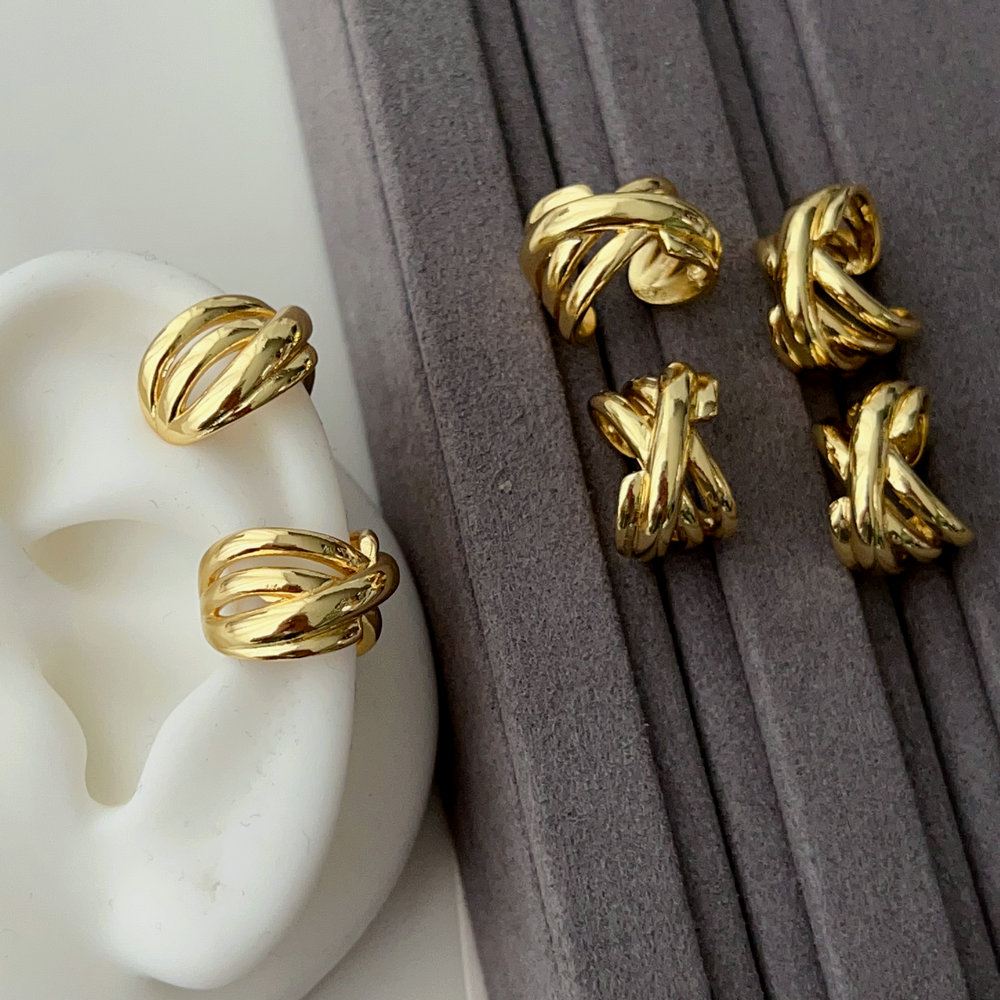 Metal ear cuff ( pairs )