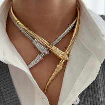 Chunky snake necklace