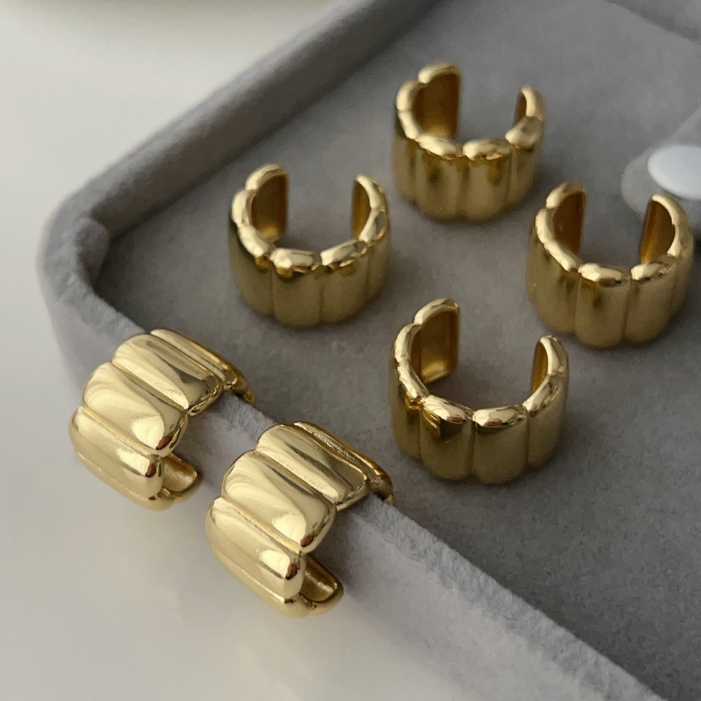 Metal ear cuff ( pairs )