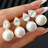 Simple water drop pearl earrings
