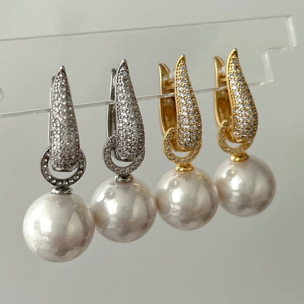 Pearl earrings