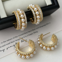 Pearl hoop