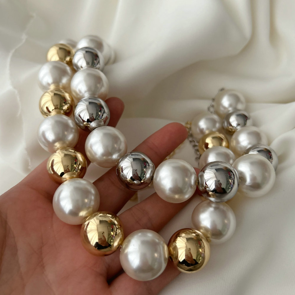 Big ball chunky necklace