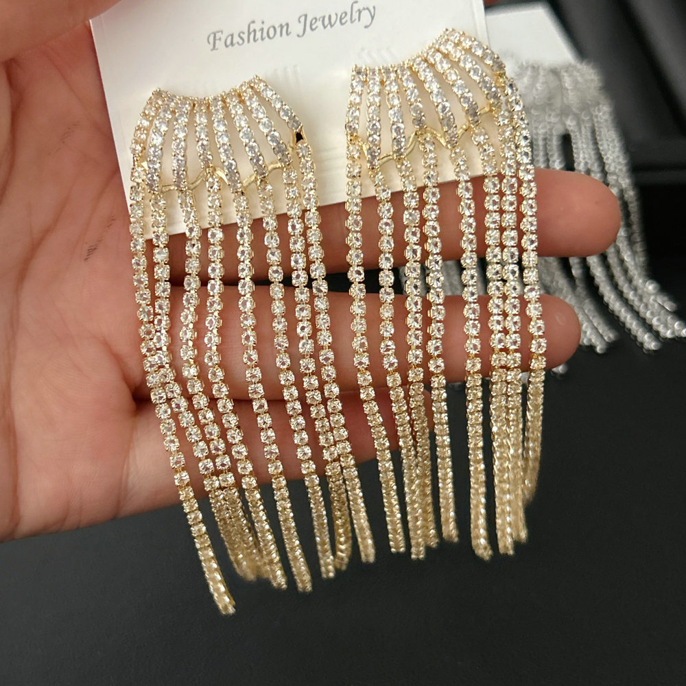 Chunky chain tassel earrings