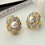 Chunky flower pave ring