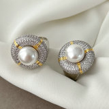 Chunky pearl ring
