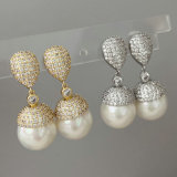 Pearl drop earrings