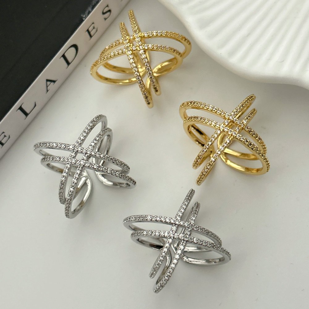 Pave zircon cross ring