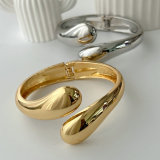 Metal chunky bangle