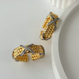 Pave cross ring