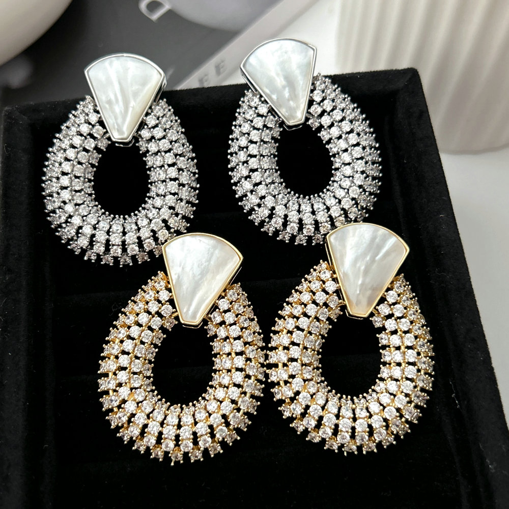 Chunky zircon water drop earrings
