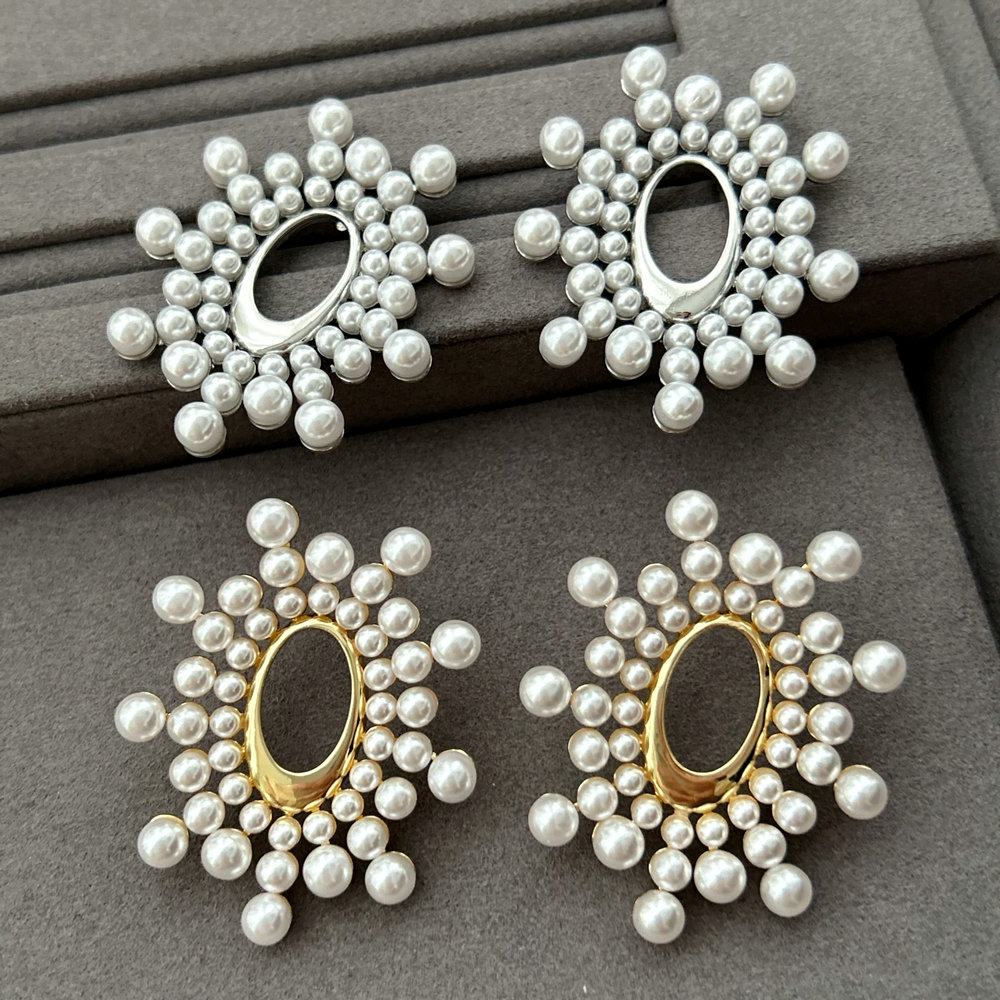 Sunflower pearl earrings