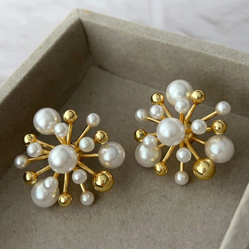Sunflower pearl earrings