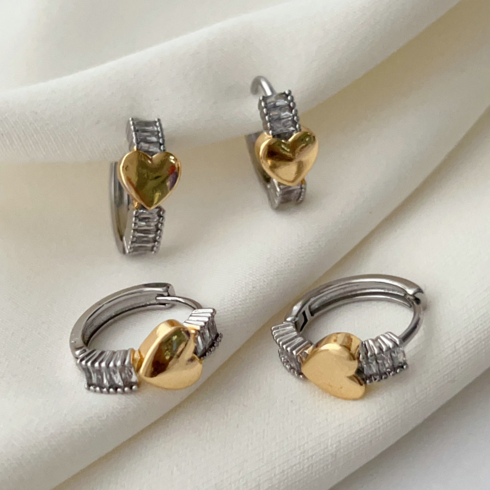 Pave zircon heart hoop