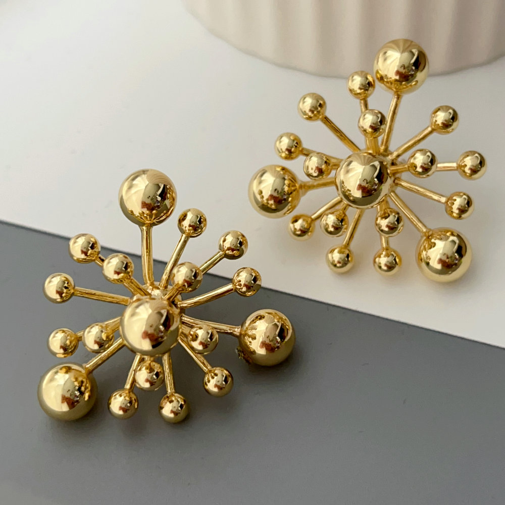 Gold ball fireflower earrings