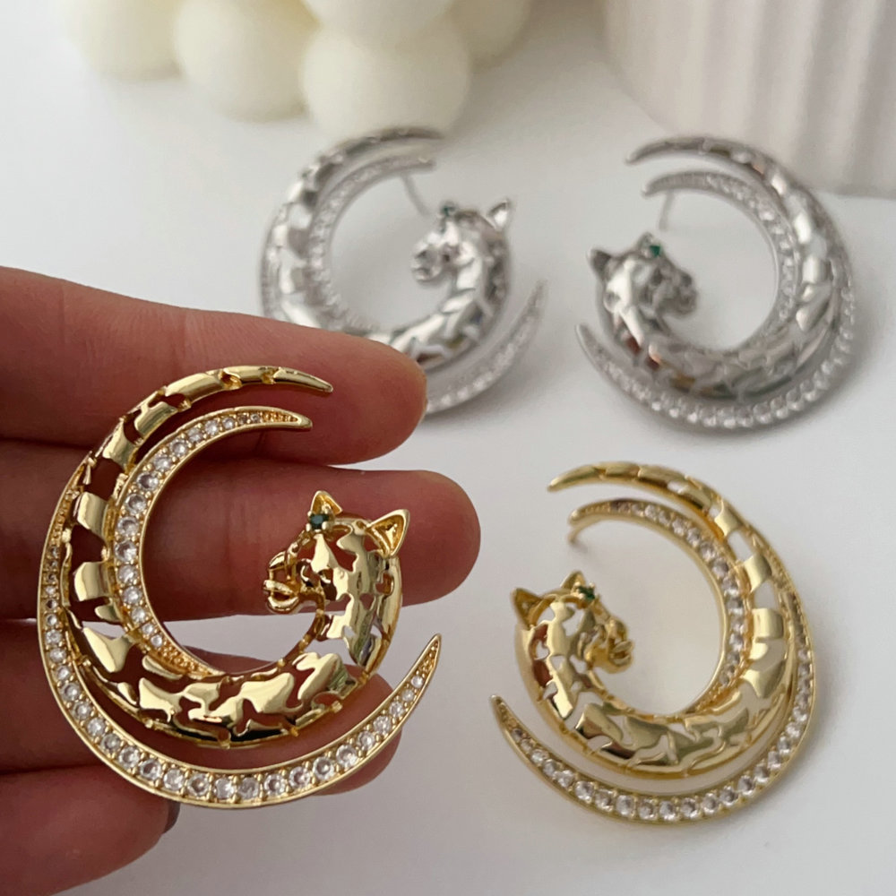 Chunky pave lion earrings