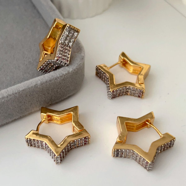 Pave zircon star hoop