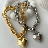 Chunky chain necklace with heart pendant