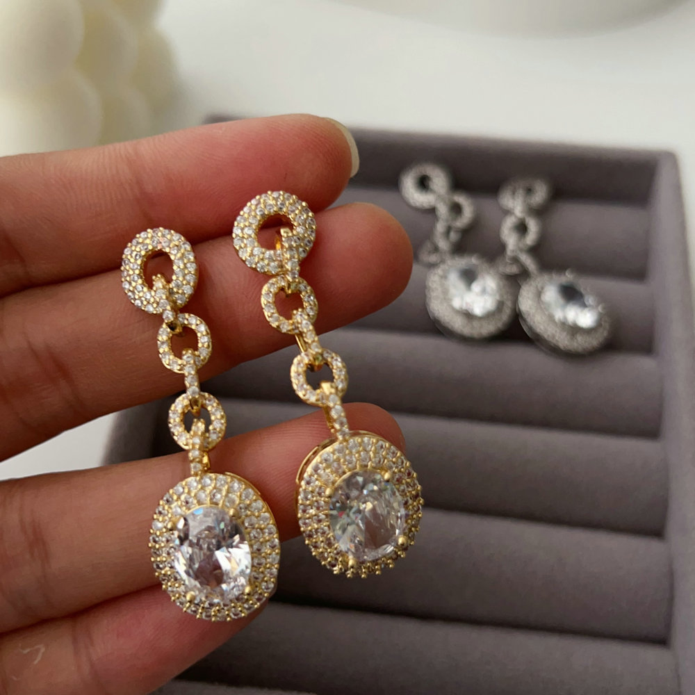 Fashion party shinning earrings