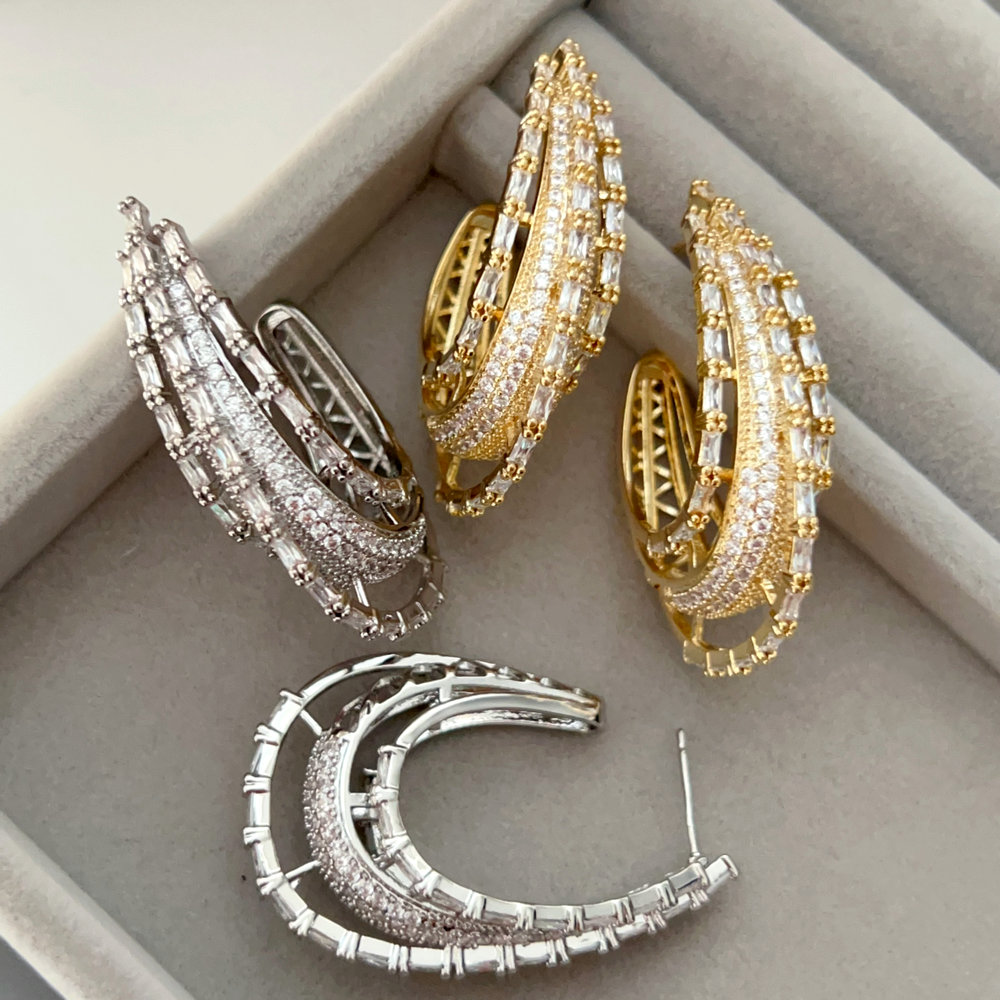 Pave zirco chunky earrings