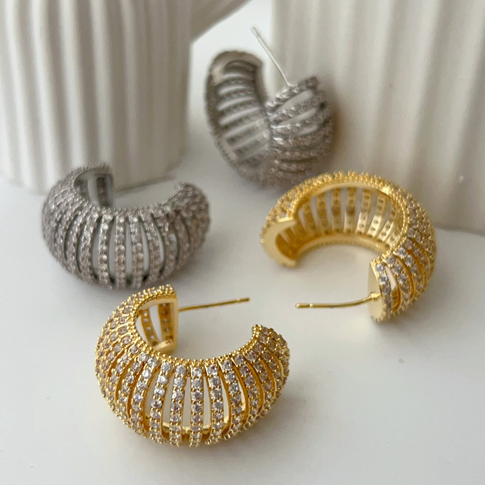 Pave zircon chunky hoop