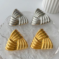 Metal triangle earrings