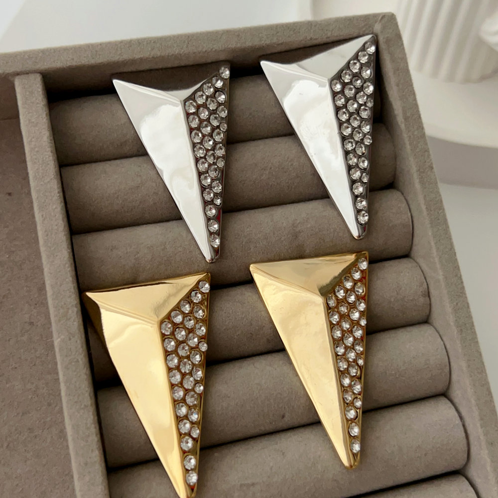 Arrow earrings