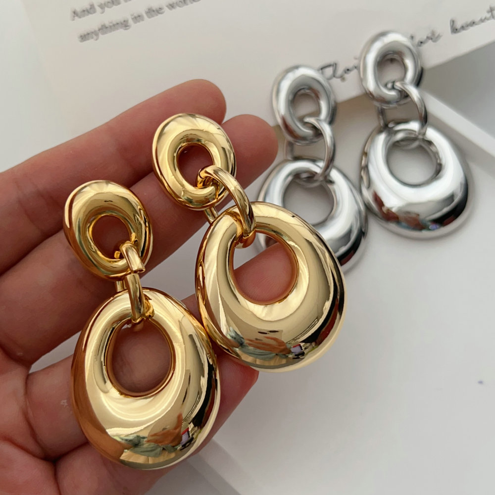 Chunky chain metal earrings