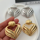 Chunky heart earrings