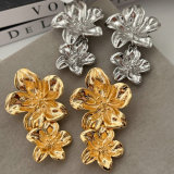 Metal flower earrings